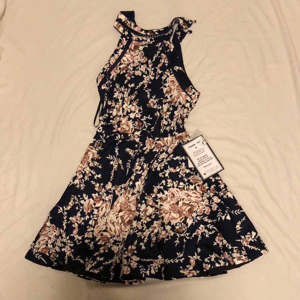 Brand New Macy’s Floral Dress